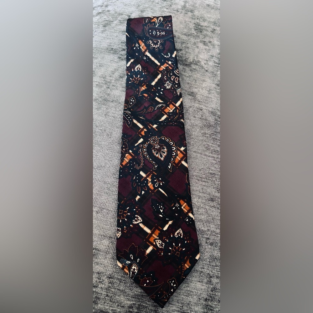 Vintage Karl Lagerfeld Tie